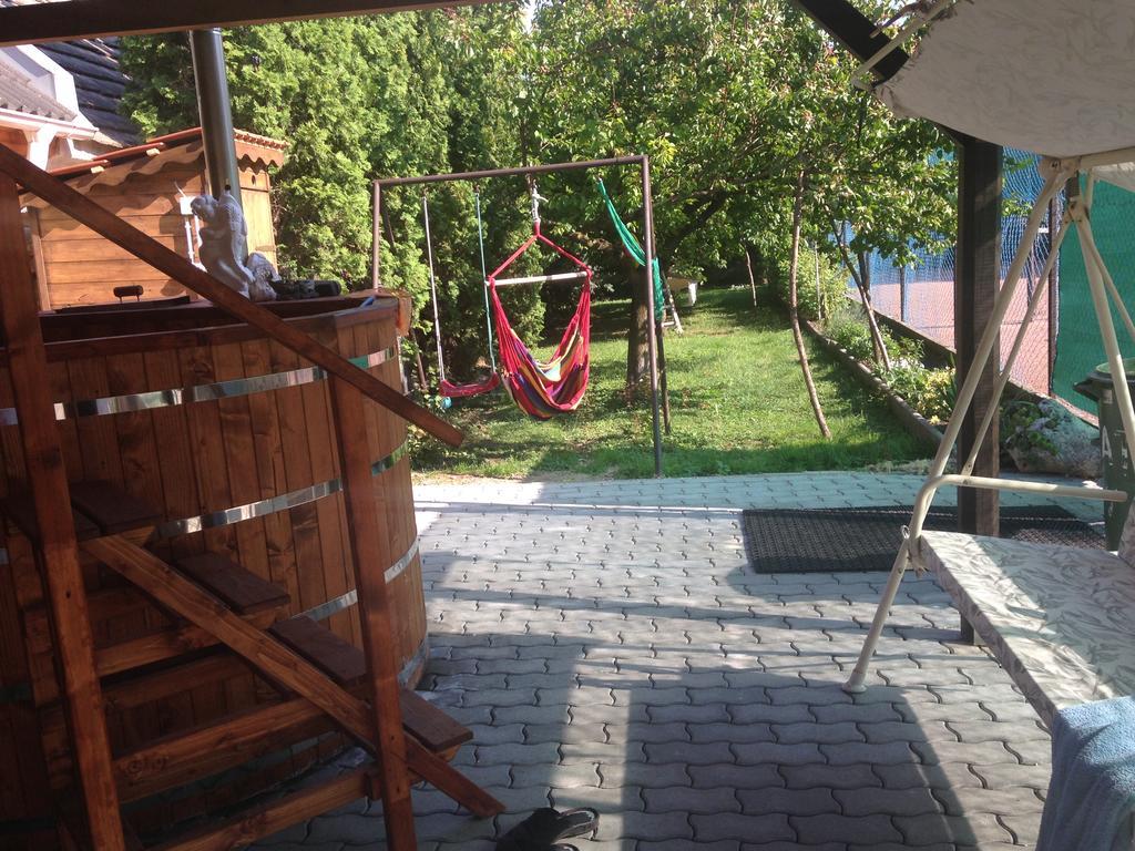 Abszolut Vendeghaz Keszthely Luaran gambar